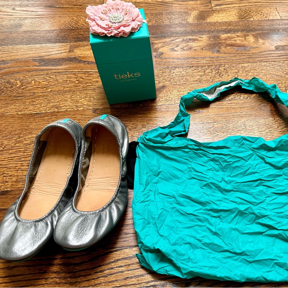 Tieks by Gavrieli Size 8 Metallic Pewter Ballet Flats